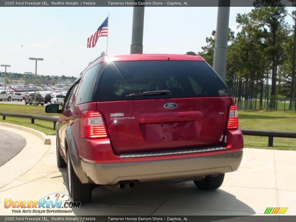2005 Ford Freestyle SEL Redfire Metallic / Pebble Photo #8