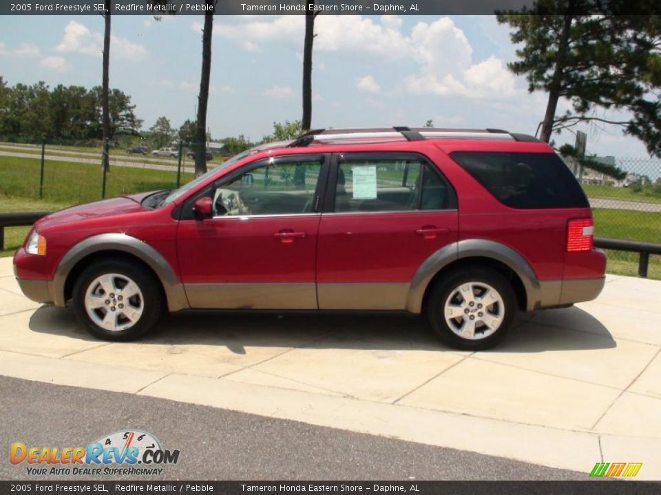 2005 Ford Freestyle SEL Redfire Metallic / Pebble Photo #10