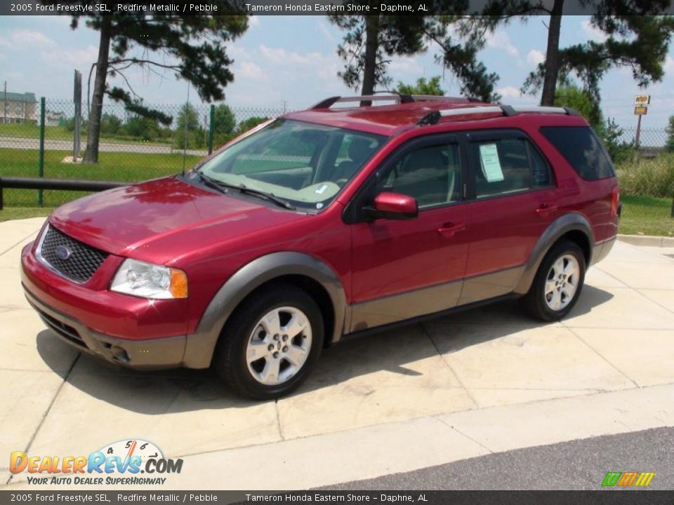 2005 Ford Freestyle SEL Redfire Metallic / Pebble Photo #12