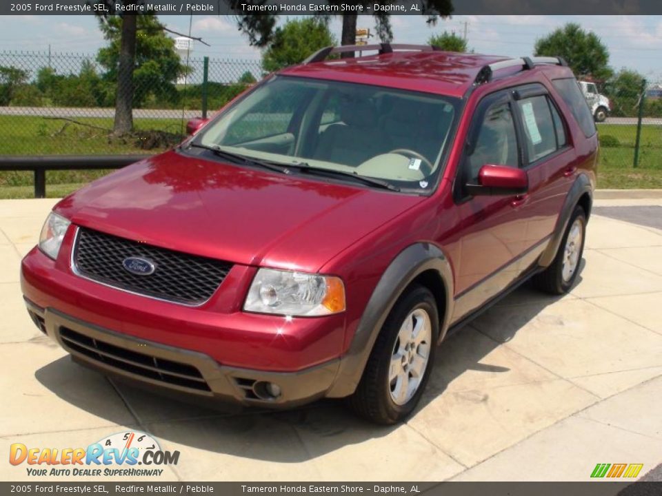 2005 Ford Freestyle SEL Redfire Metallic / Pebble Photo #13