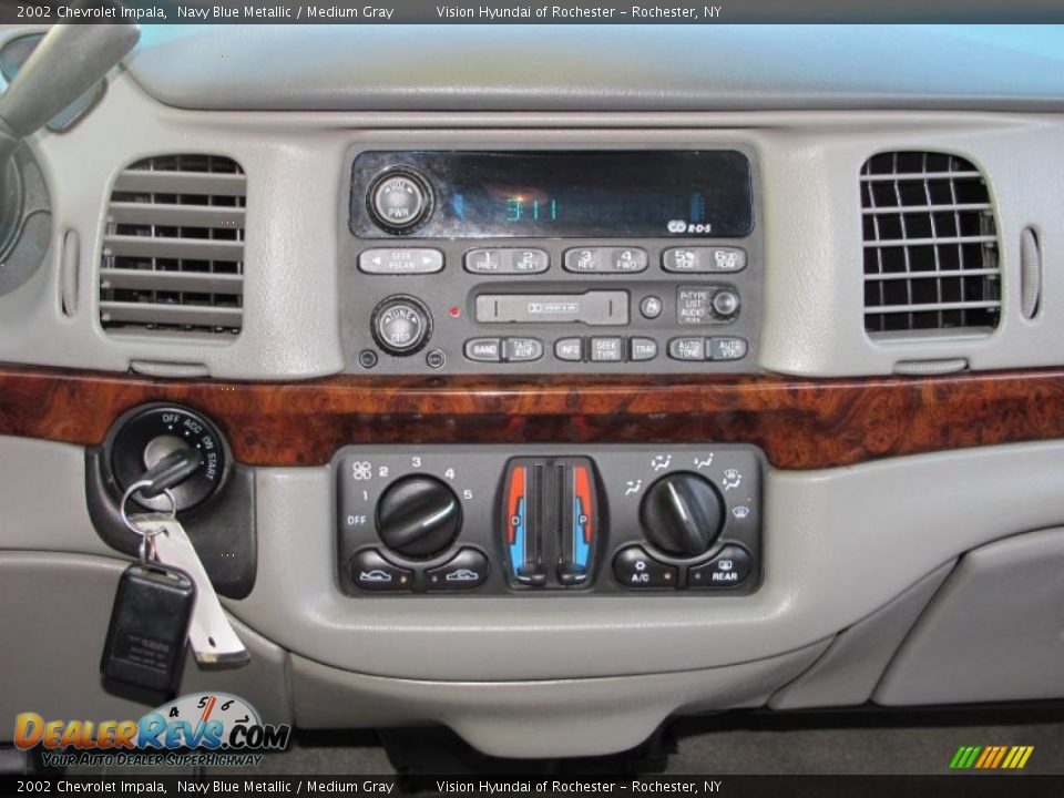 2002 Chevrolet Impala Navy Blue Metallic / Medium Gray Photo #6