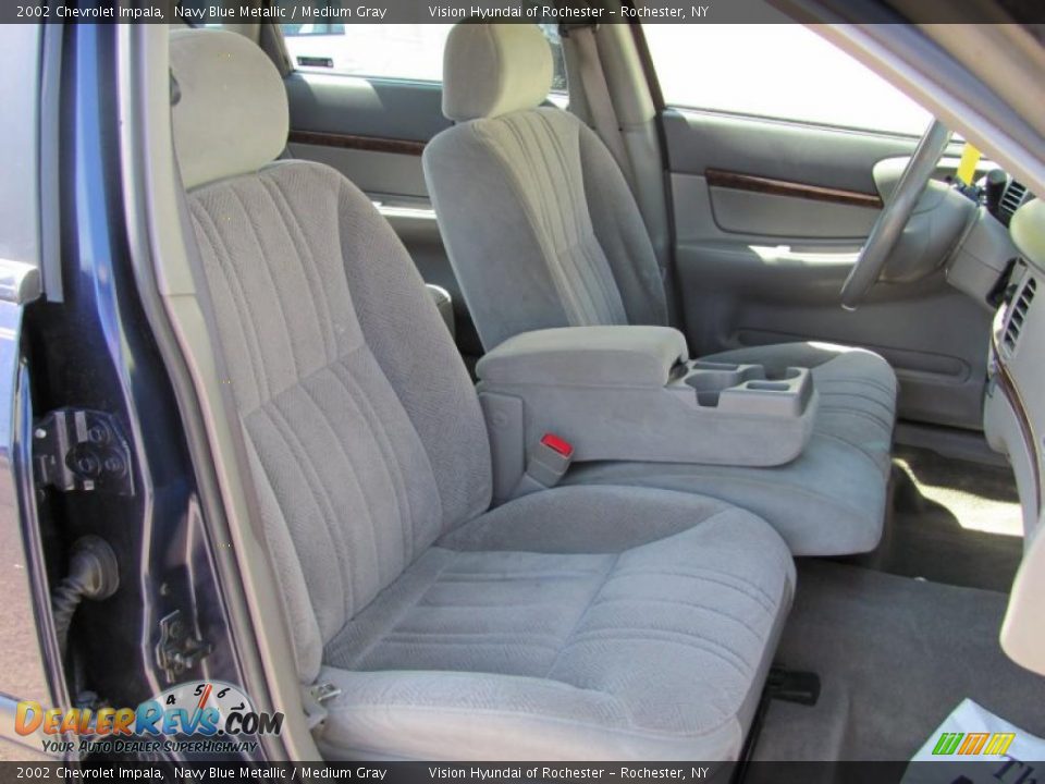 2002 Chevrolet Impala Navy Blue Metallic / Medium Gray Photo #12