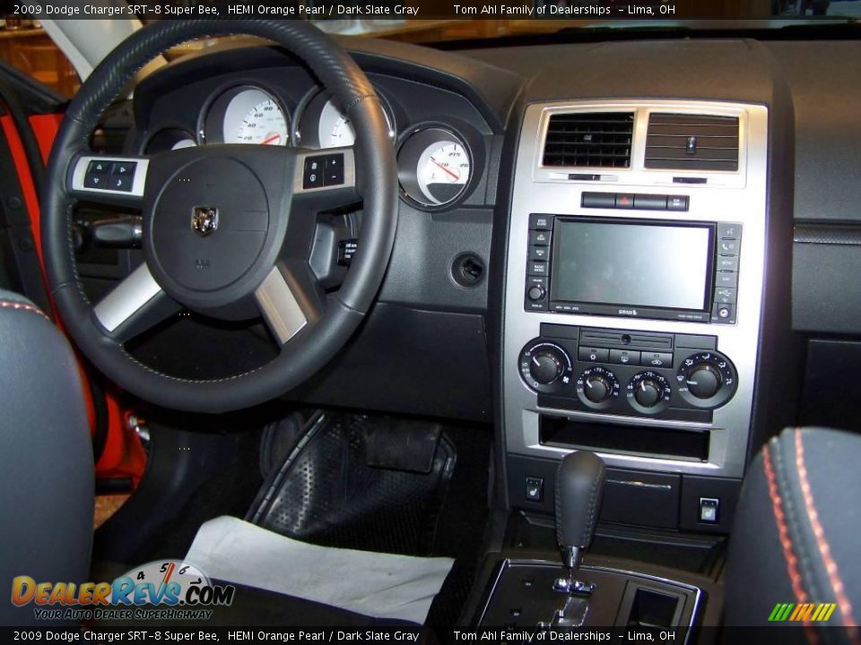 2009 Dodge Charger SRT-8 Super Bee HEMI Orange Pearl / Dark Slate Gray Photo #15