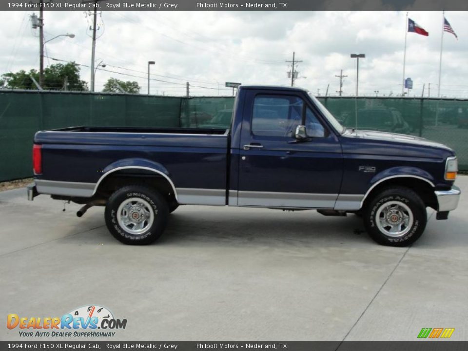 1994 Ford F150 XL Regular Cab Royal Blue Metallic / Grey Photo #2