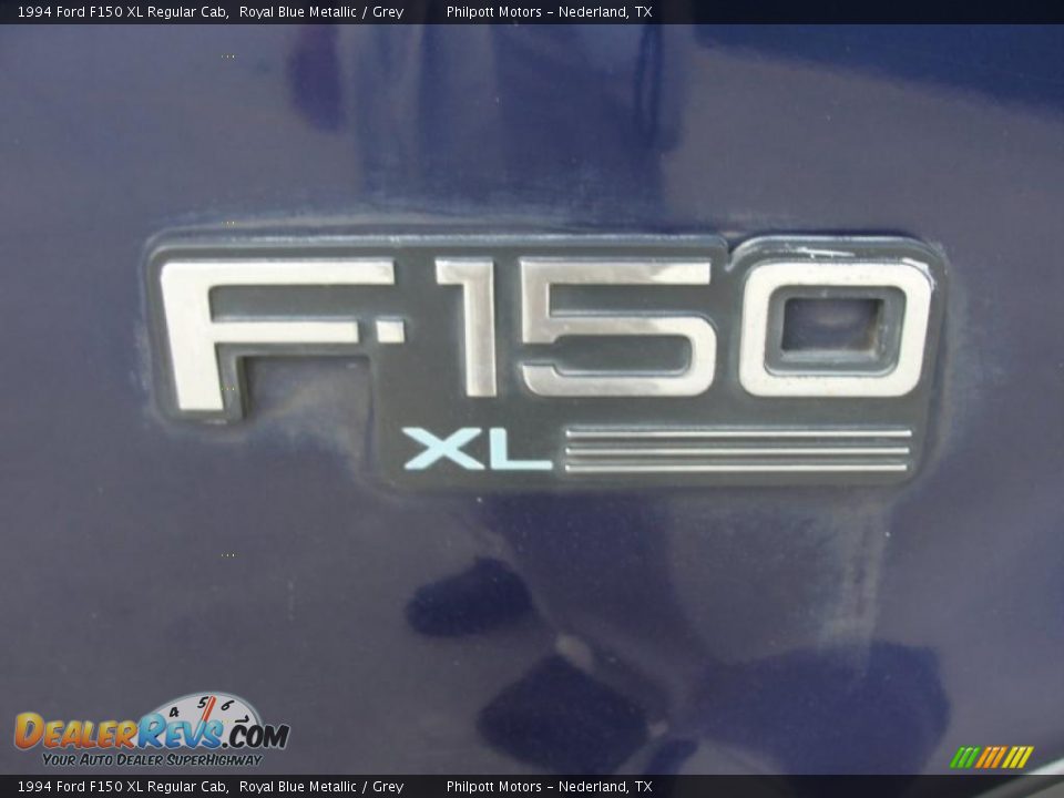 1994 Ford F150 XL Regular Cab Royal Blue Metallic / Grey Photo #15