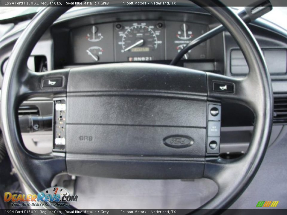 1994 Ford F150 XL Regular Cab Royal Blue Metallic / Grey Photo #28