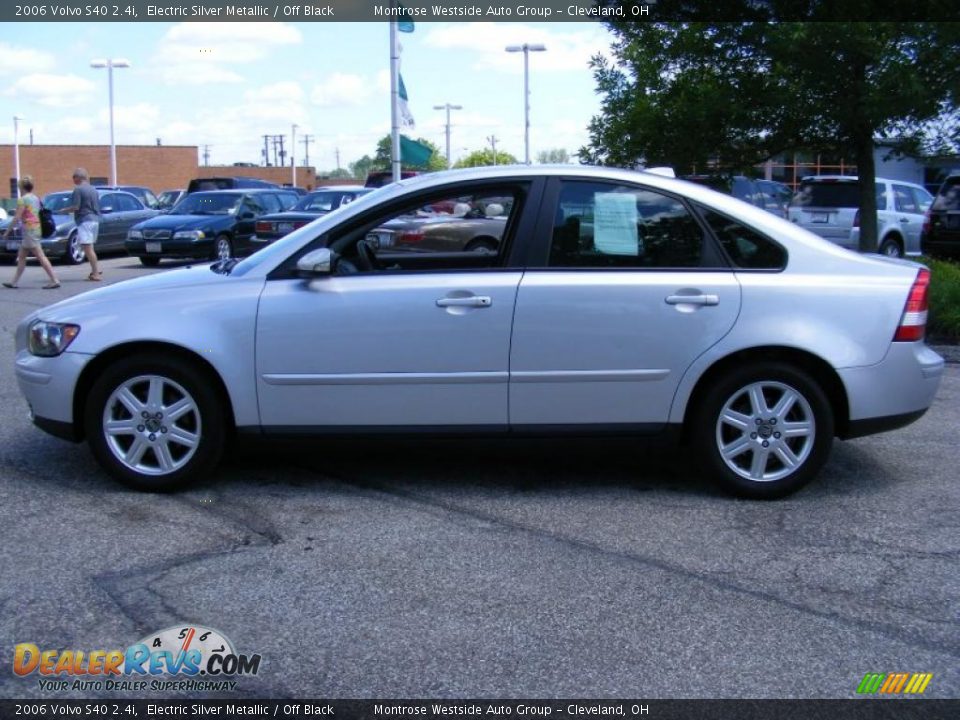 2006 Volvo S40 2.4i Electric Silver Metallic / Off Black Photo #2