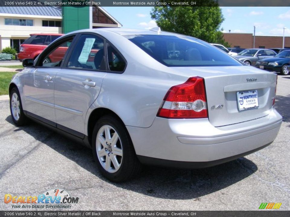 2006 Volvo S40 2.4i Electric Silver Metallic / Off Black Photo #3