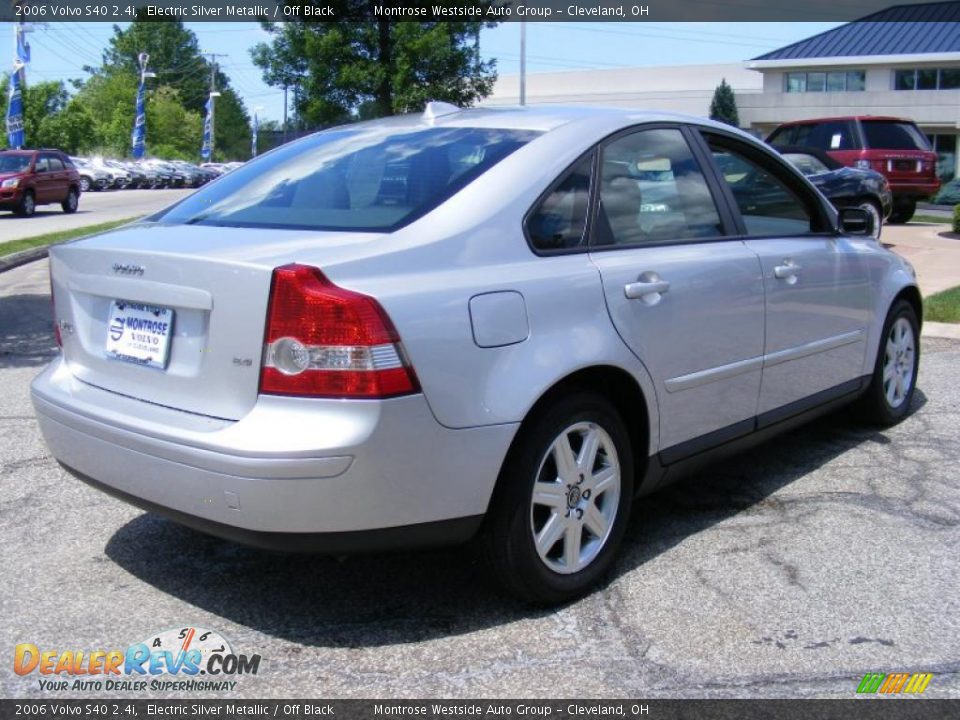 2006 Volvo S40 2.4i Electric Silver Metallic / Off Black Photo #5