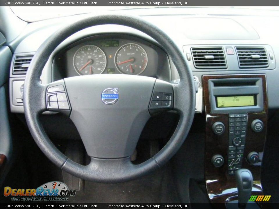 2006 Volvo S40 2.4i Electric Silver Metallic / Off Black Photo #15