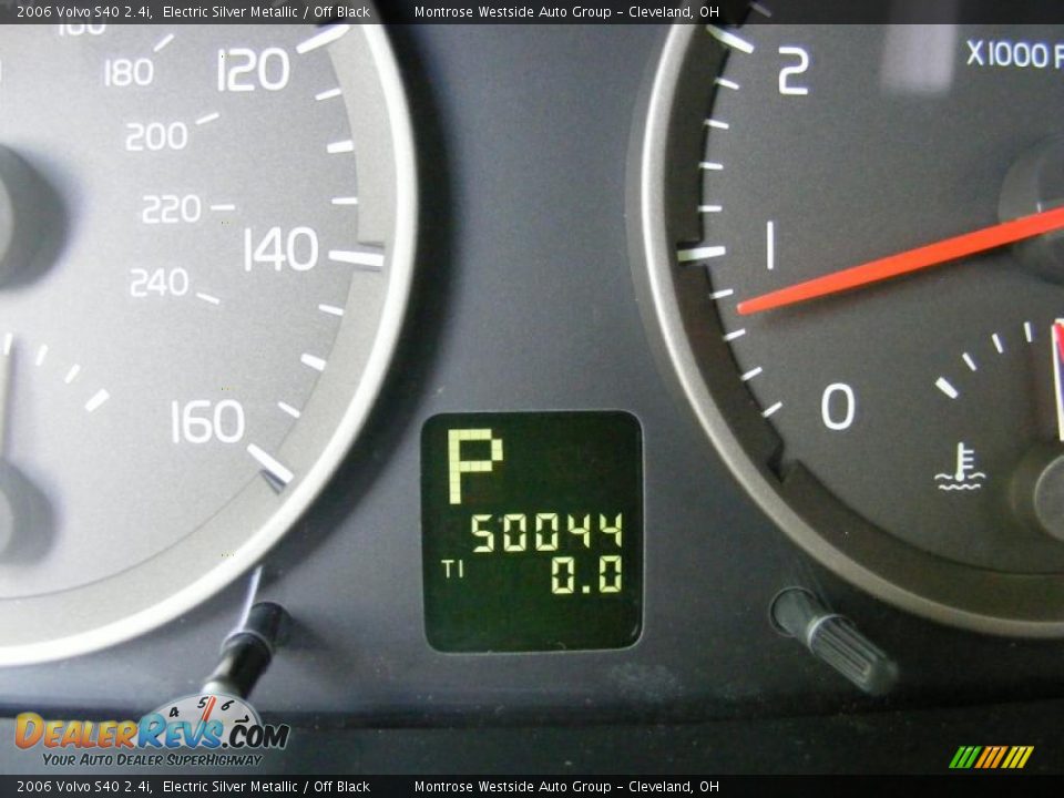 2006 Volvo S40 2.4i Electric Silver Metallic / Off Black Photo #18