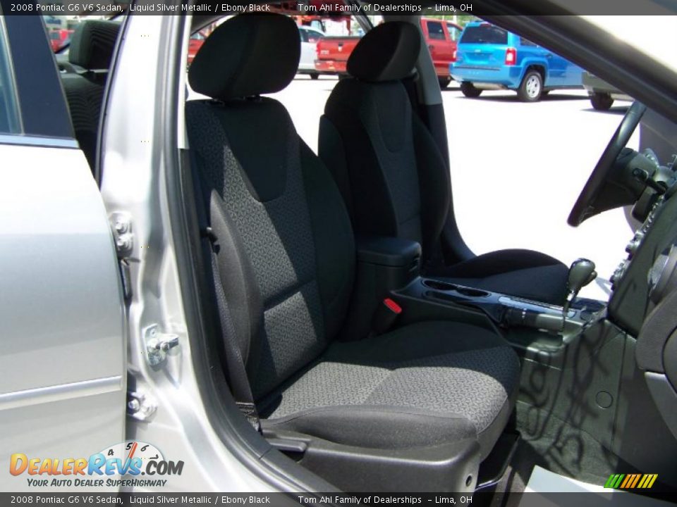 2008 Pontiac G6 V6 Sedan Liquid Silver Metallic / Ebony Black Photo #14