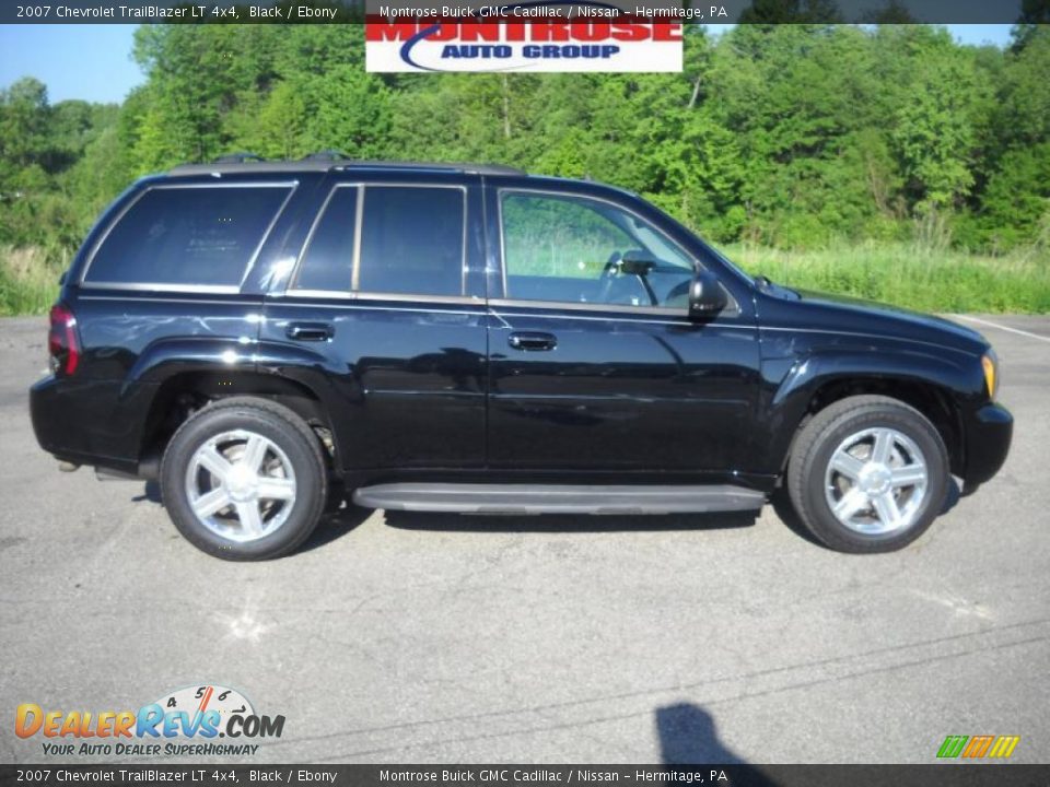 2007 Chevrolet TrailBlazer LT 4x4 Black / Ebony Photo #1