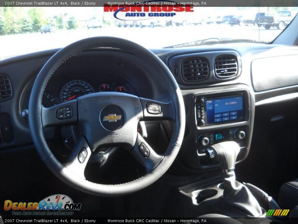 2007 Chevrolet TrailBlazer LT 4x4 Black / Ebony Photo #13