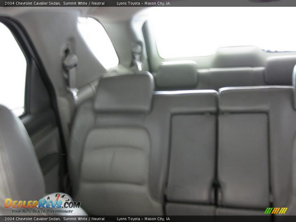 2004 Chevrolet Cavalier Sedan Summit White / Neutral Photo #2