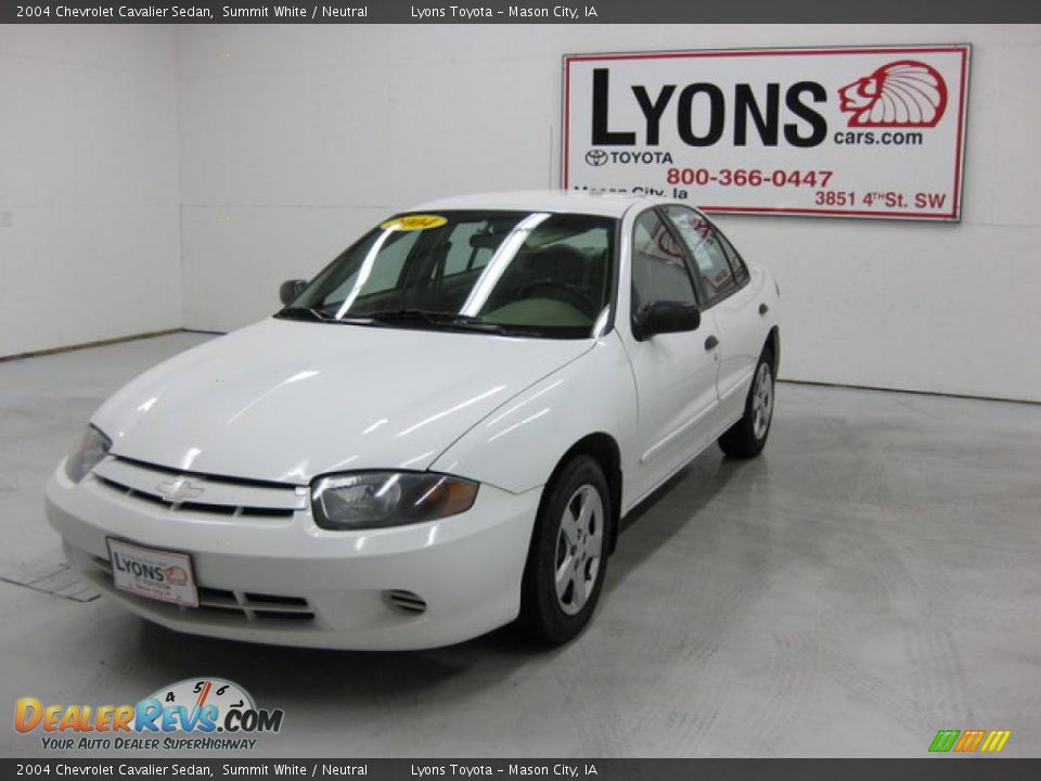 2004 Chevrolet Cavalier Sedan Summit White / Neutral Photo #23
