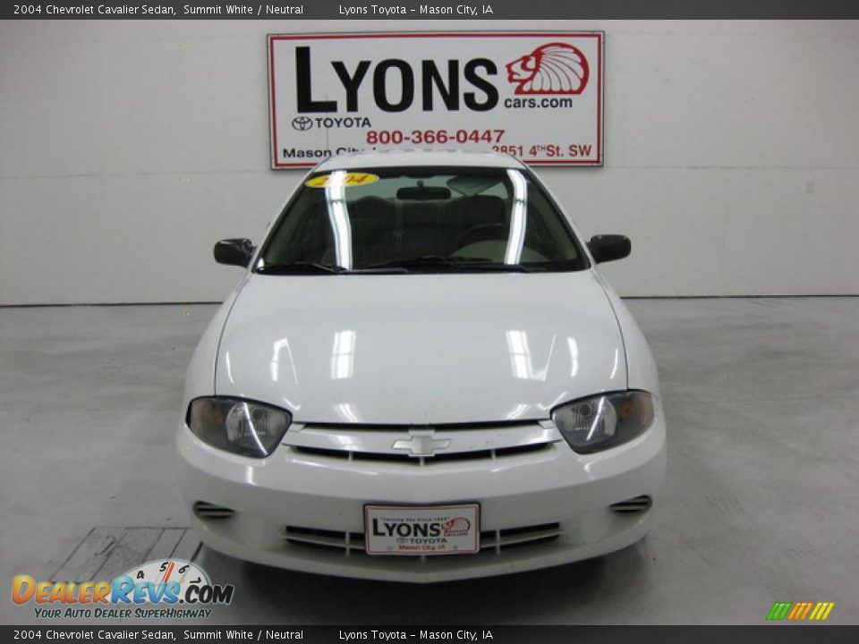 2004 Chevrolet Cavalier Sedan Summit White / Neutral Photo #24