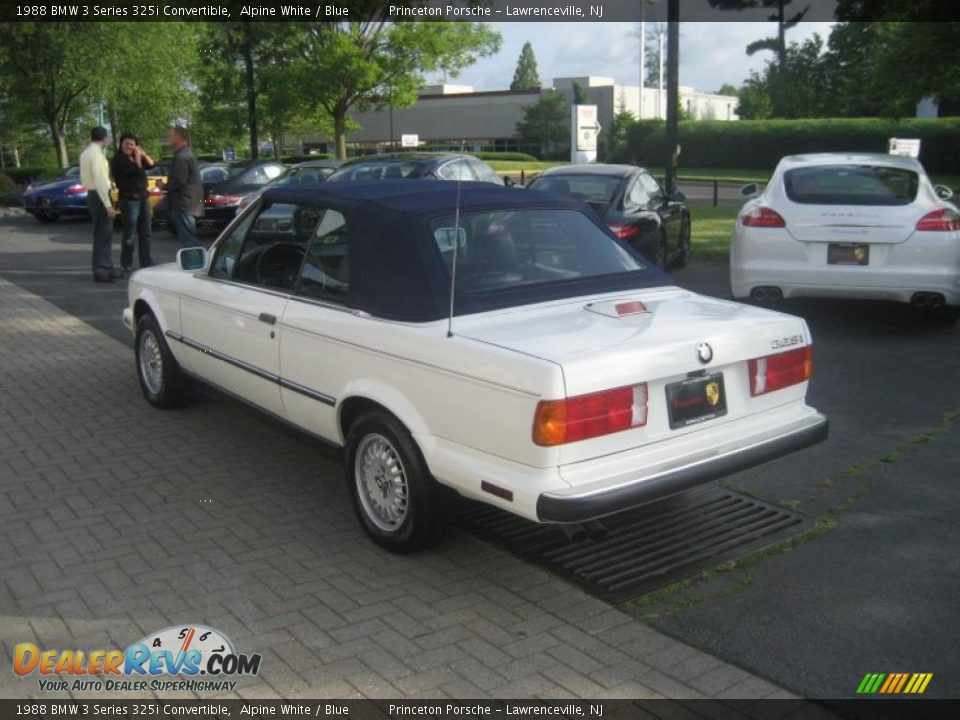 1988 BMW 3 Series 325i Convertible Alpine White / Blue Photo #5