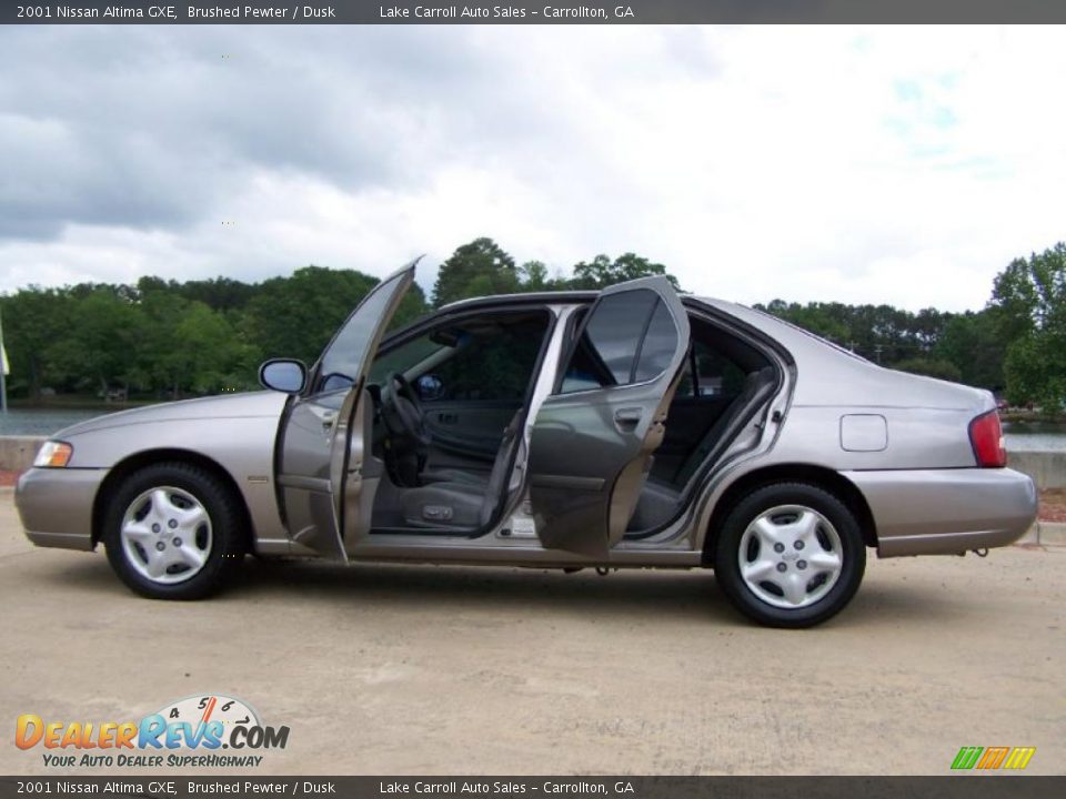 2001 Nissan Altima GXE Brushed Pewter / Dusk Photo #12