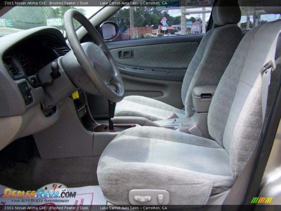 2001 Nissan Altima GXE Brushed Pewter / Dusk Photo #17