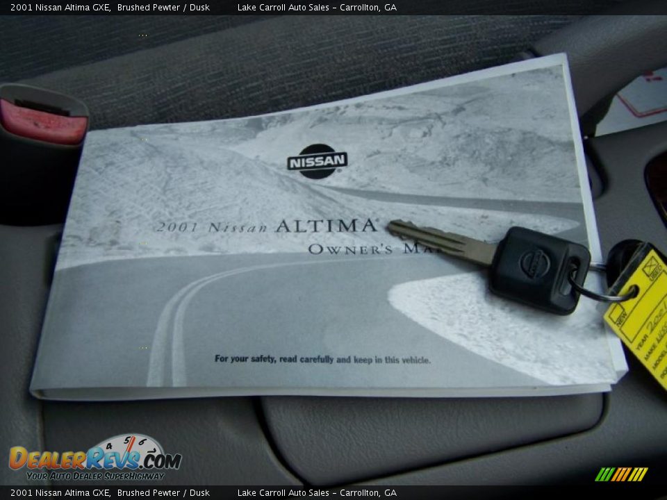 2001 Nissan Altima GXE Brushed Pewter / Dusk Photo #26