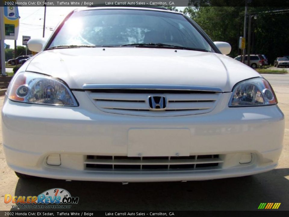 2002 Honda Civic EX Sedan Taffeta White / Beige Photo #15