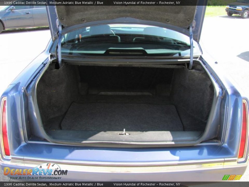 1996 Cadillac DeVille Sedan Medium Adriatic Blue Metallic / Blue Photo #6