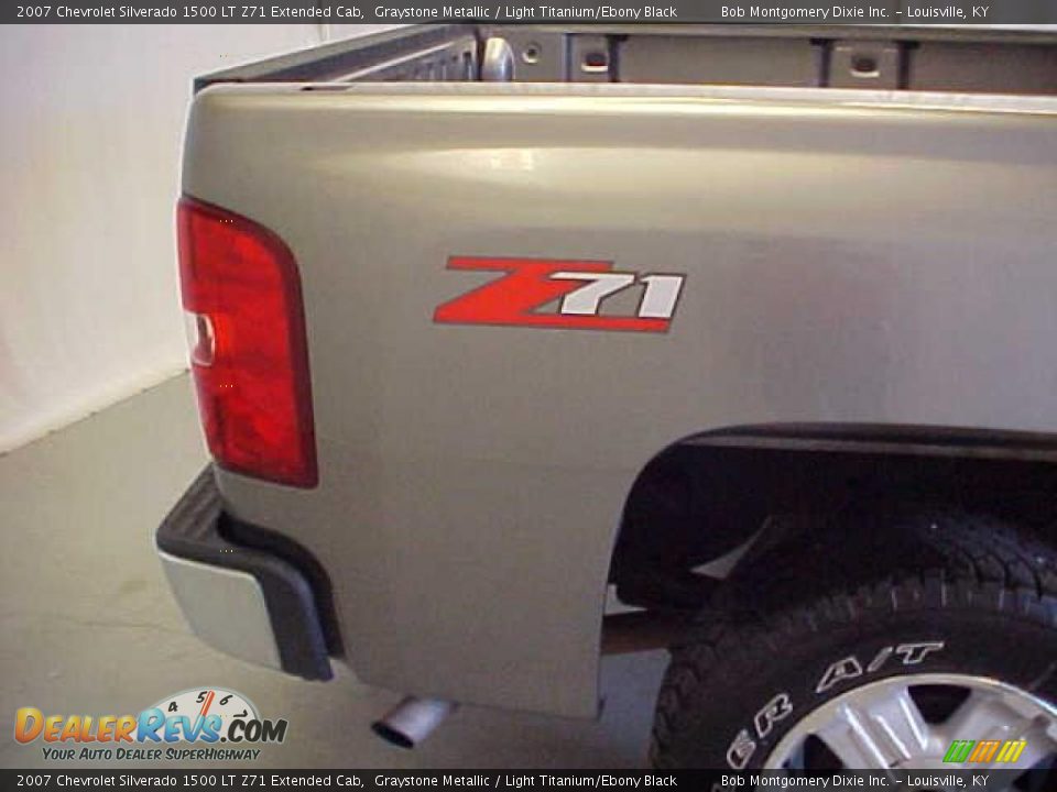 2007 Chevrolet Silverado 1500 LT Z71 Extended Cab Graystone Metallic / Light Titanium/Ebony Black Photo #13