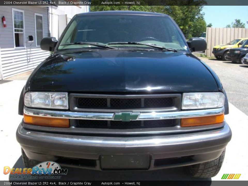 2004 Chevrolet Blazer LS ZR2 4x4 Black / Graphite Gray Photo #1