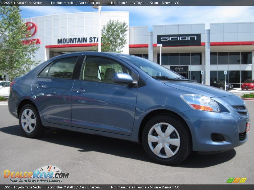 2007 Toyota Yaris Sedan Pacific Blue Metallic / Dark Charcoal Photo #1