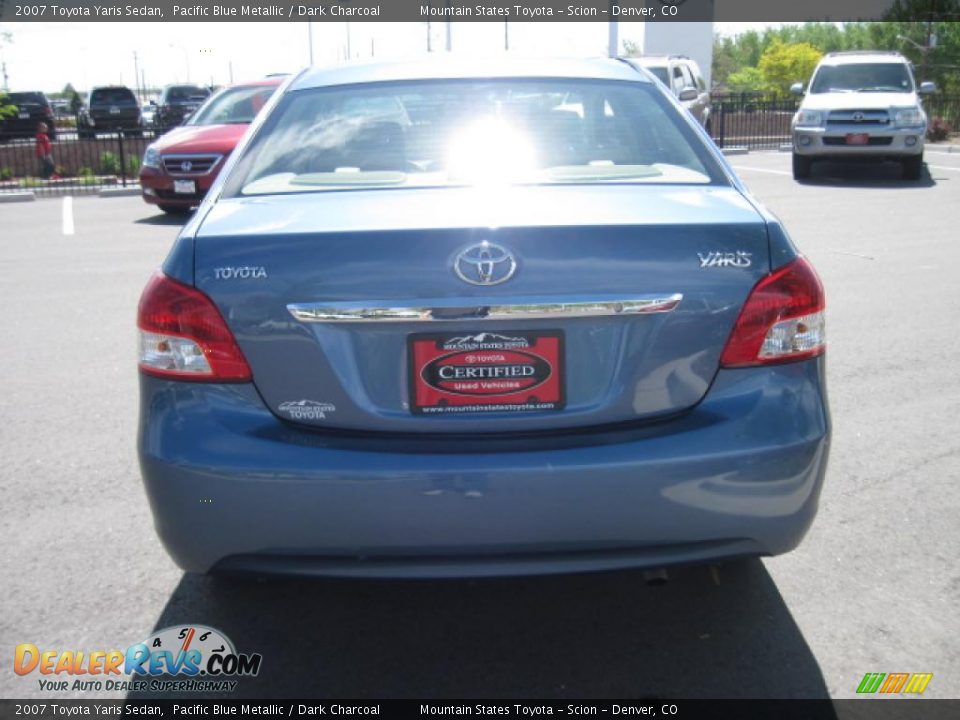 2007 Toyota Yaris Sedan Pacific Blue Metallic / Dark Charcoal Photo #3