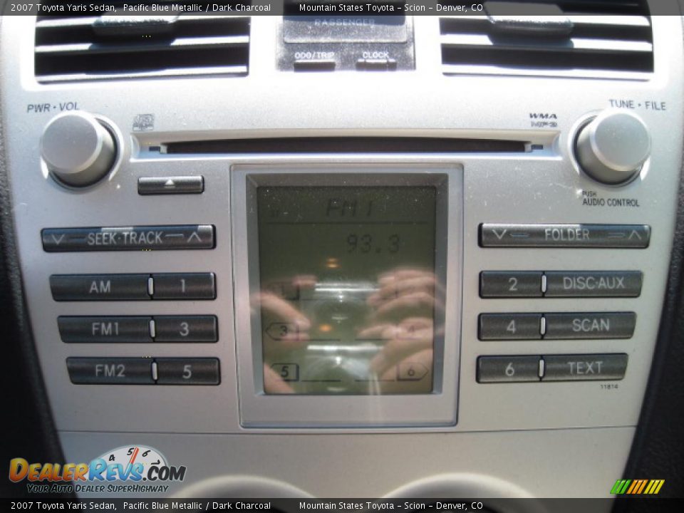 2007 Toyota Yaris Sedan Pacific Blue Metallic / Dark Charcoal Photo #18