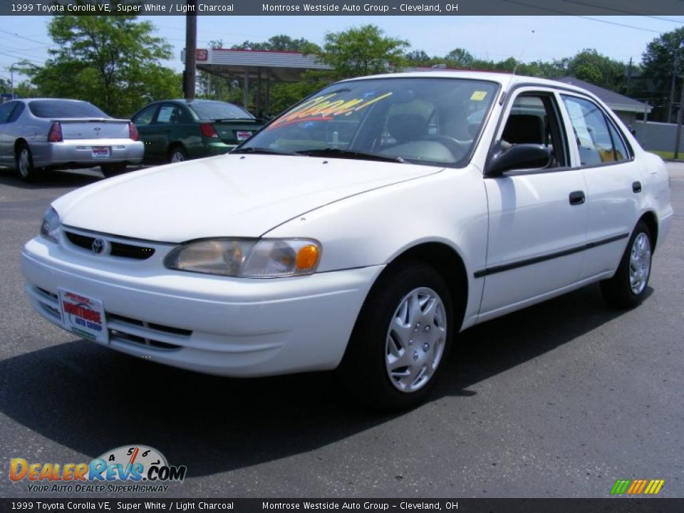 1999 Toyota Corolla VE Super White / Light Charcoal Photo #1