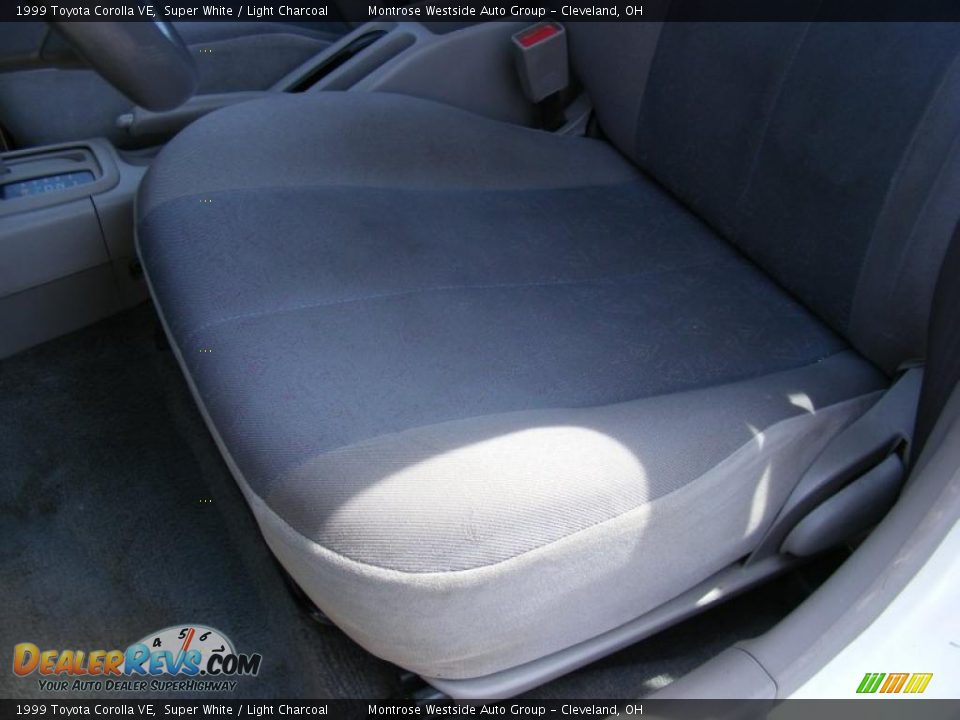 1999 Toyota Corolla VE Super White / Light Charcoal Photo #10