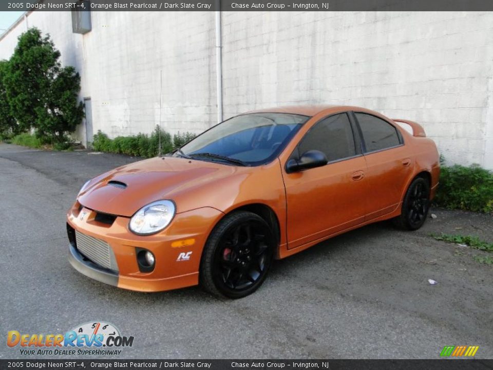 2005 Dodge Neon SRT-4 Orange Blast Pearlcoat / Dark Slate Gray Photo #7