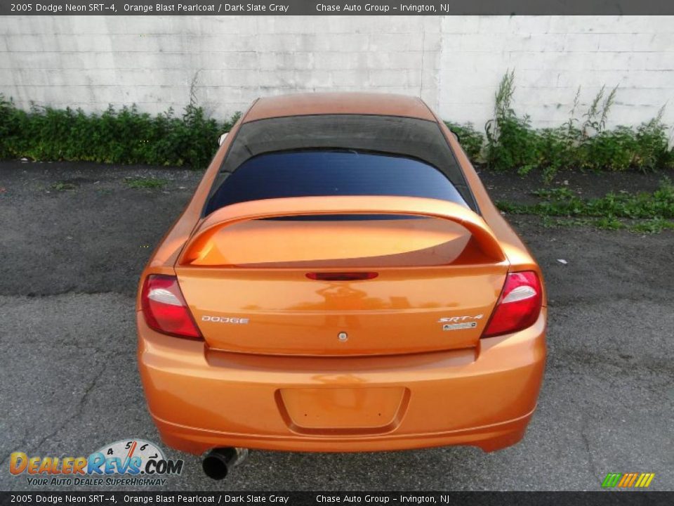 2005 Dodge Neon SRT-4 Orange Blast Pearlcoat / Dark Slate Gray Photo #9