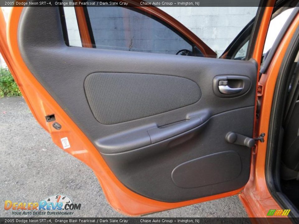 2005 Dodge Neon SRT-4 Orange Blast Pearlcoat / Dark Slate Gray Photo #16