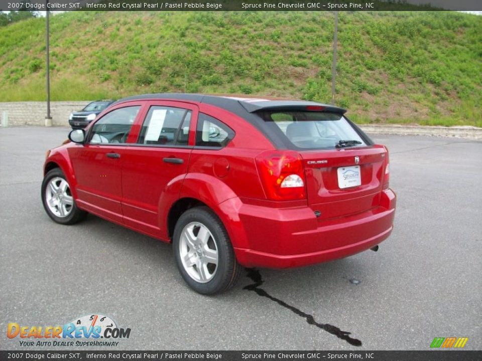 2007 Dodge Caliber SXT Inferno Red Crystal Pearl / Pastel Pebble Beige Photo #3