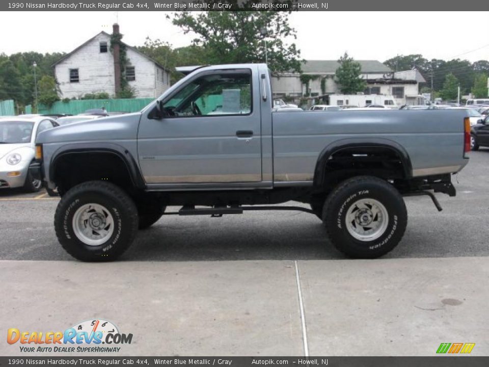 1990 Nissan Hardbody Truck Regular Cab 4x4 Winter Blue Metallic / Gray Photo #4
