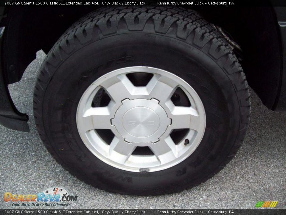 2007 GMC Sierra 1500 Classic SLE Extended Cab 4x4 Onyx Black / Ebony Black Photo #10