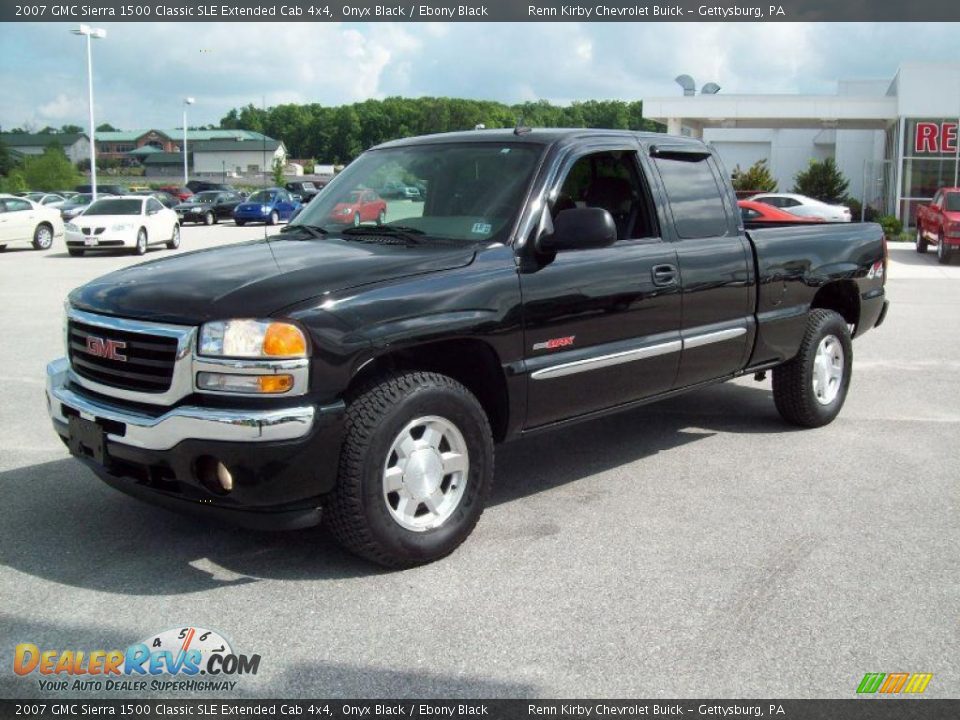 2007 GMC Sierra 1500 Classic SLE Extended Cab 4x4 Onyx Black / Ebony Black Photo #12