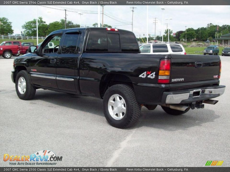 2007 GMC Sierra 1500 Classic SLE Extended Cab 4x4 Onyx Black / Ebony Black Photo #14