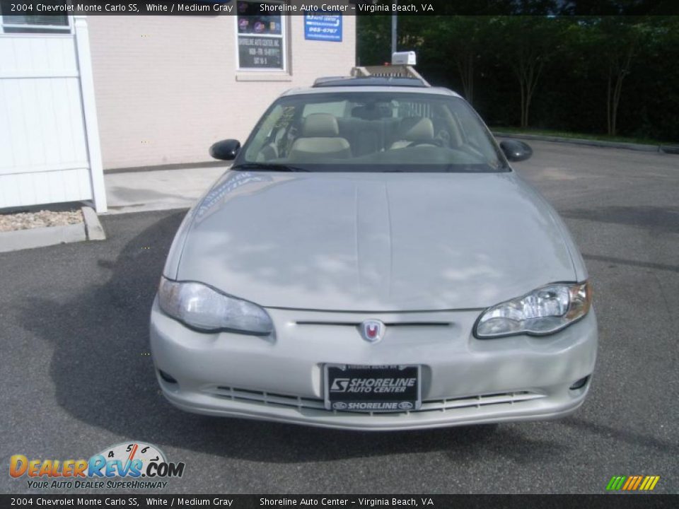 2004 Chevrolet Monte Carlo SS White / Medium Gray Photo #9