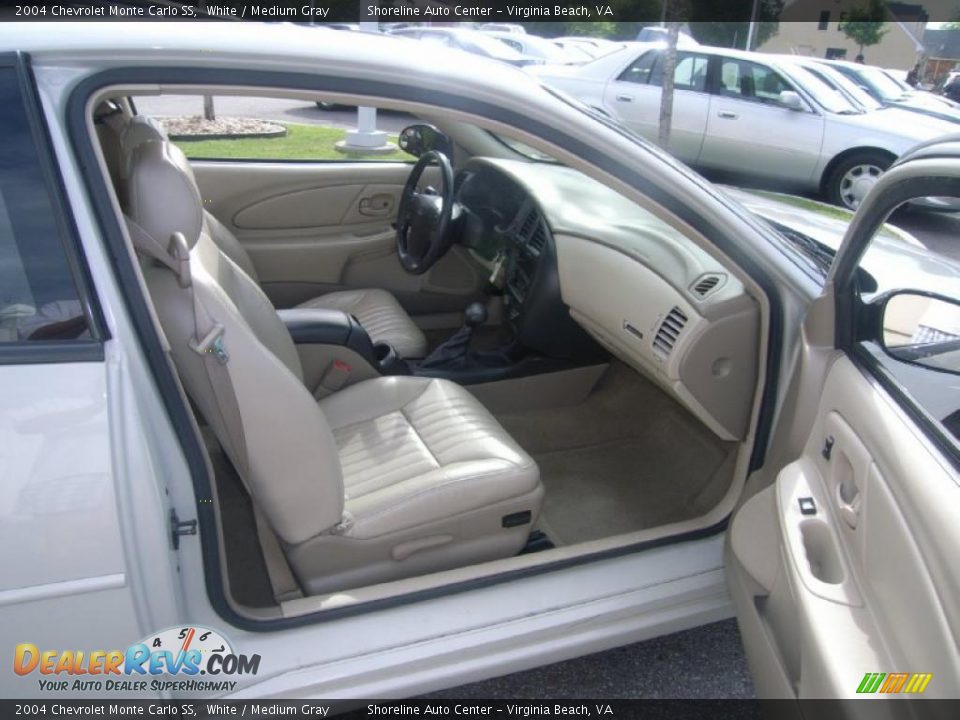 2004 Chevrolet Monte Carlo SS White / Medium Gray Photo #14