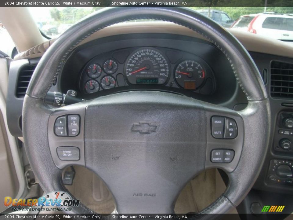 2004 Chevrolet Monte Carlo SS White / Medium Gray Photo #19