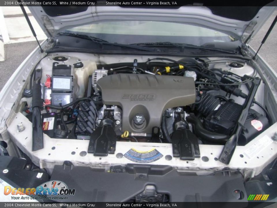 2004 Chevrolet Monte Carlo SS White / Medium Gray Photo #22