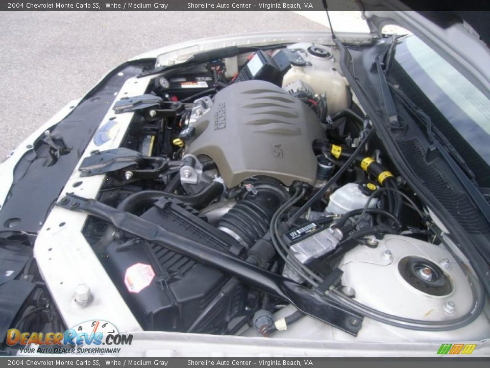 2004 Chevrolet Monte Carlo SS White / Medium Gray Photo #23
