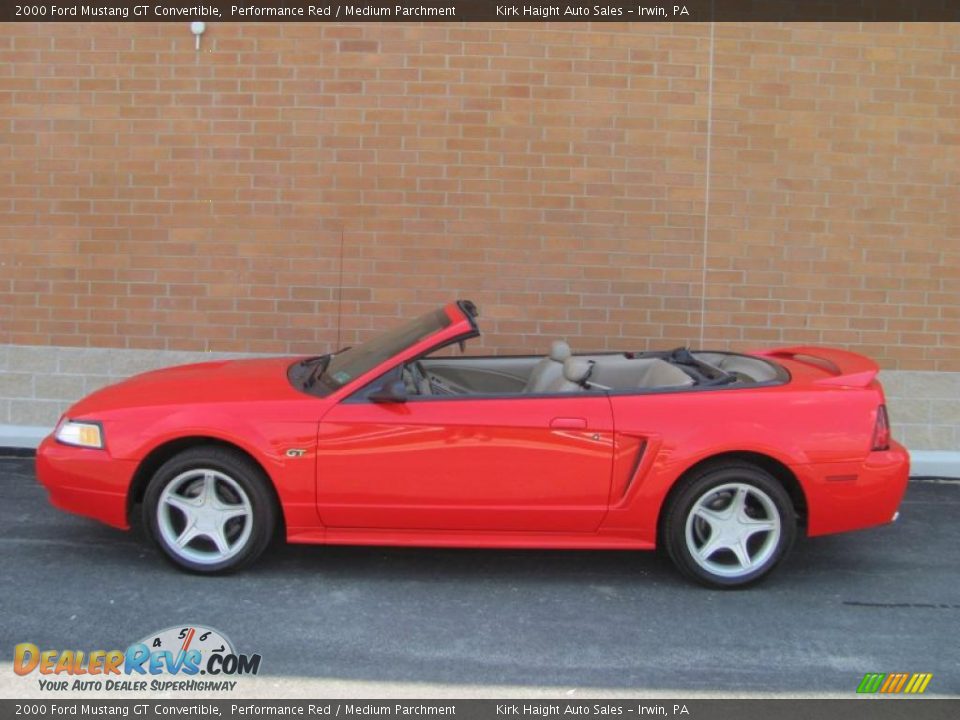 2000 Ford Mustang GT Convertible Performance Red / Medium Parchment Photo #17