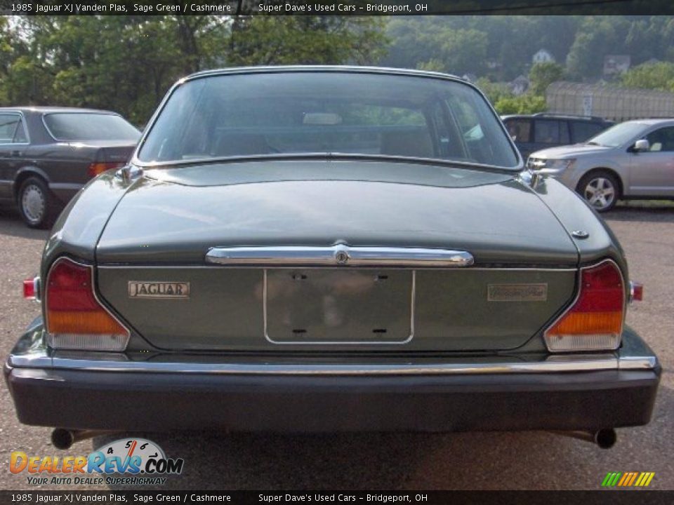 1985 Jaguar XJ Vanden Plas Sage Green / Cashmere Photo #8