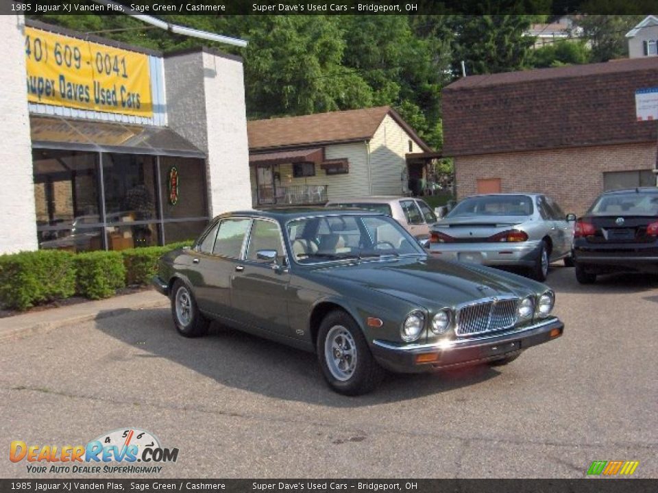 1985 Jaguar XJ Vanden Plas Sage Green / Cashmere Photo #12